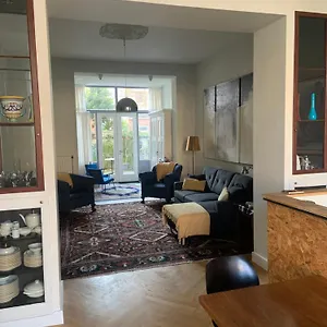Hs68-apartment Nederland